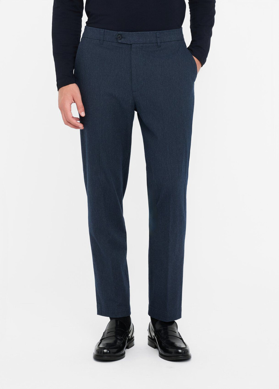 pantalon à chevrons