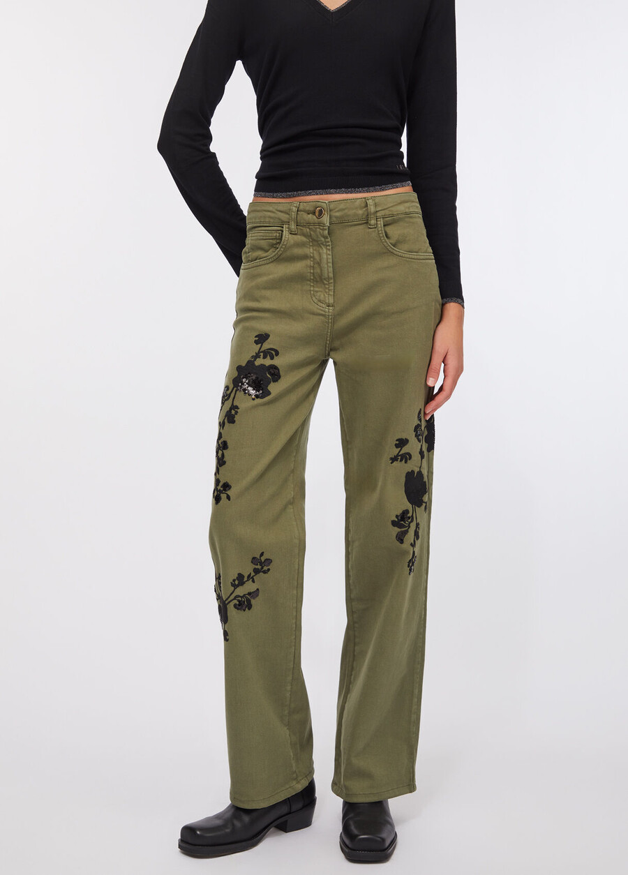 pantalon brodé