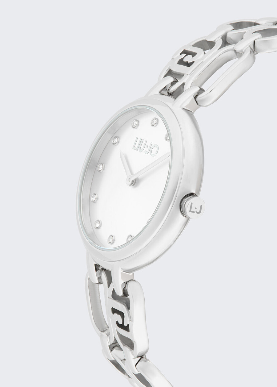 montre en acier