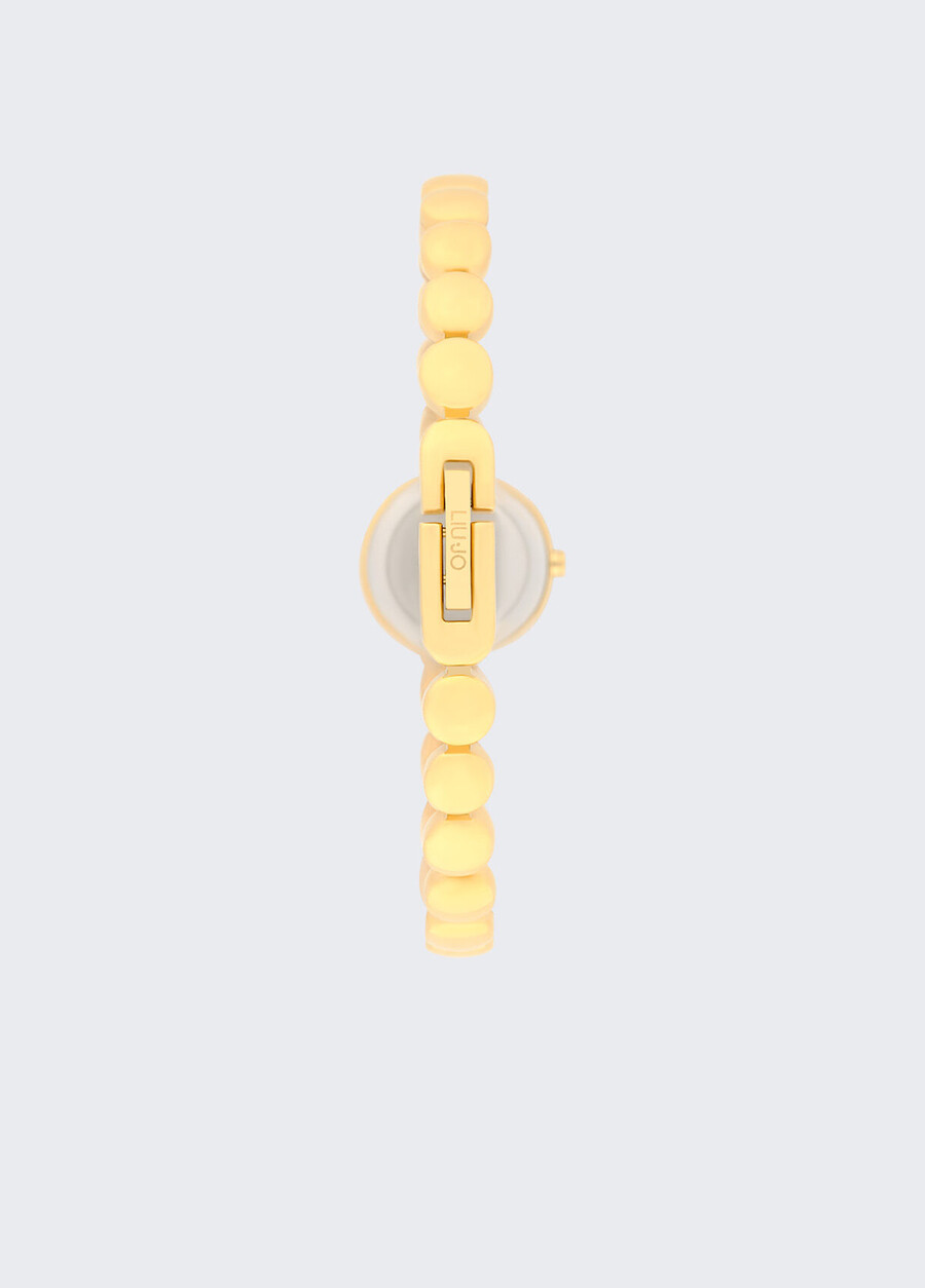 montre fine en acier