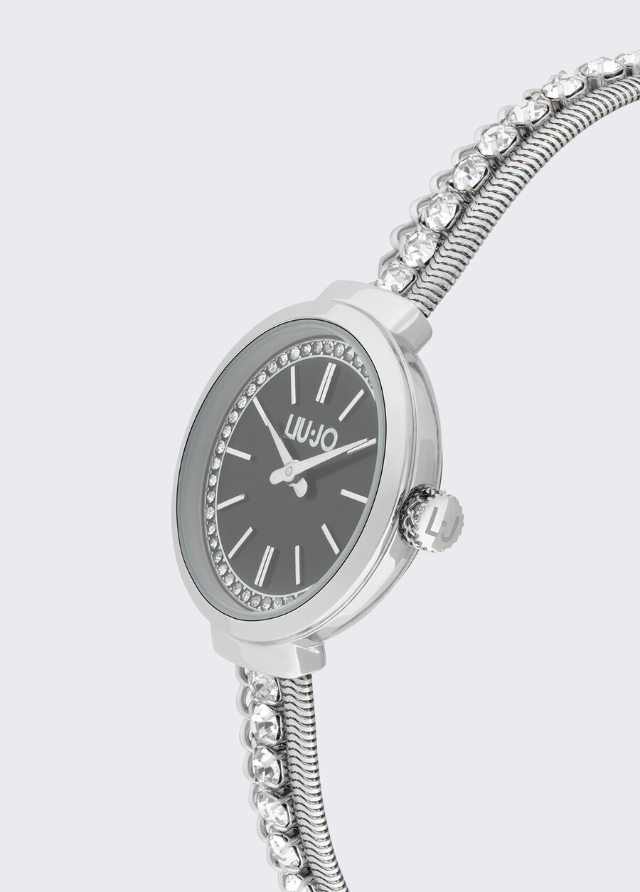montre avec diamantés