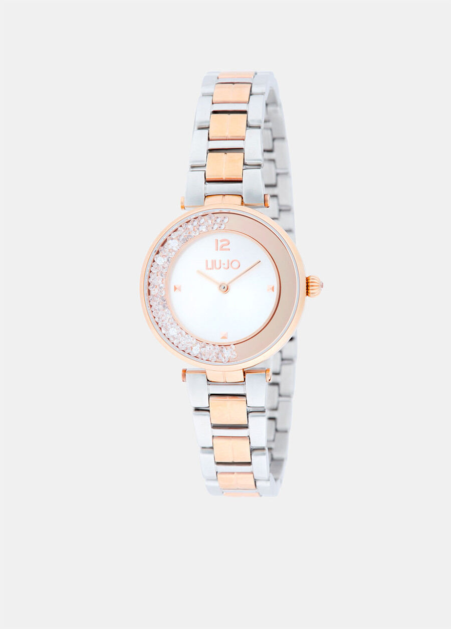montre en acier avec diamants
